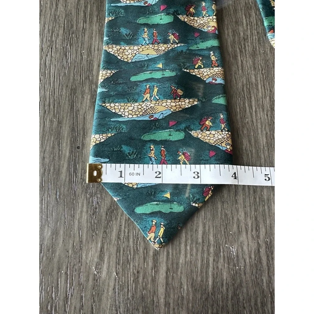 Pivot Rules Golf Theme Tie 